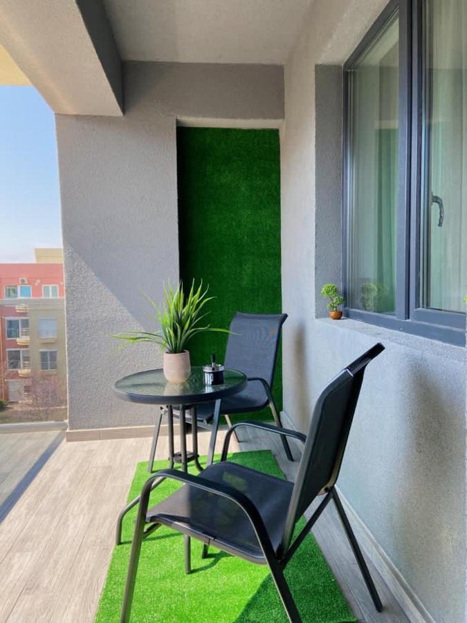 Ferienwohnung Peacock Apartament- Stefan Building Năvodari Exterior foto