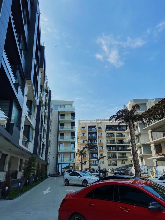 Ferienwohnung Peacock Apartament- Stefan Building Năvodari Exterior foto